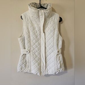 Weatherproof Quilted White Grey Faux Fur Vest Women's Size Medium
